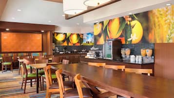 Desayuno continental incluido todos los días