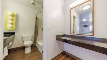 淋浴/盆浴组合、毛巾