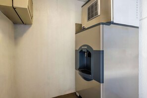 Property amenity - Motel 6 Canby, OR (Canby)