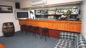 Bar (en la propiedad)