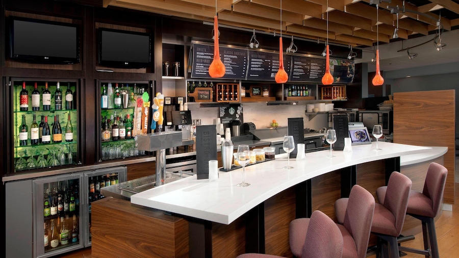 Courtyard By Marriott Portland Hillsboro