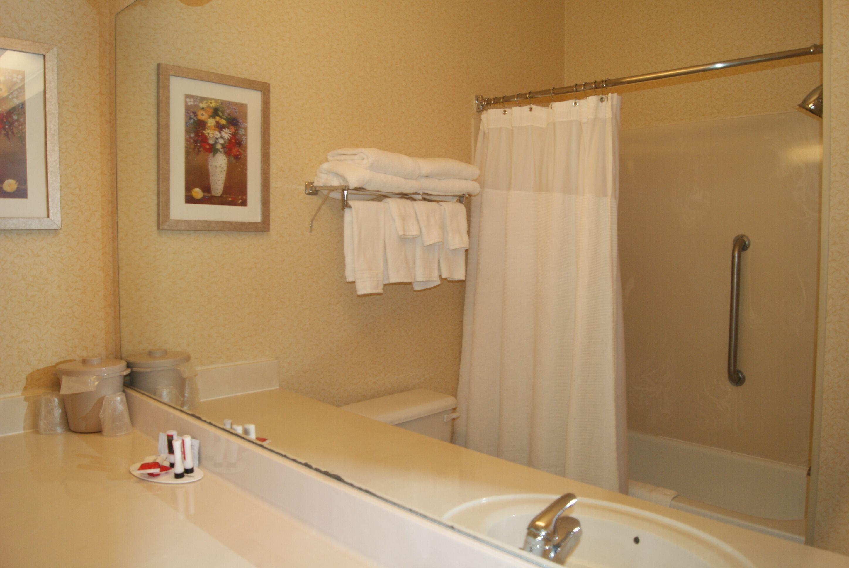 Baymont by Wyndham Coon Rapids