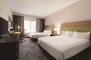 Desk, laptop workspace, iron/ironing board, free WiFi - Country Inn & Suites by Radisson, Detroit Lakes, MN (Detroit Lakes)