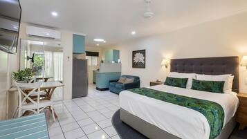 In-room safe, desk, soundproofing, iron/ironing board