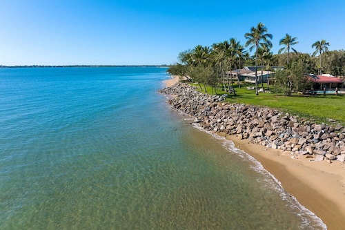 Comfort Resort Blue Pacific