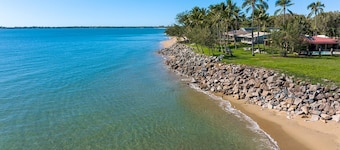 Comfort Resort Blue Pacific