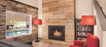 Country Inn & Suites by Radisson, Buffalo, MN