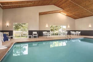Una piscina techada