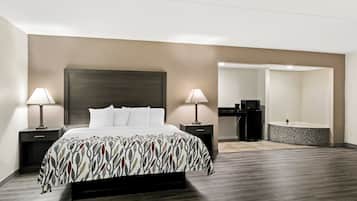 Superior Room, 1 King Bed, Non Smoking, Jetted Tub | Desk, laptop workspace, blackout drapes, WiFi (free)