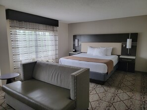 Suite, 1 King Bed