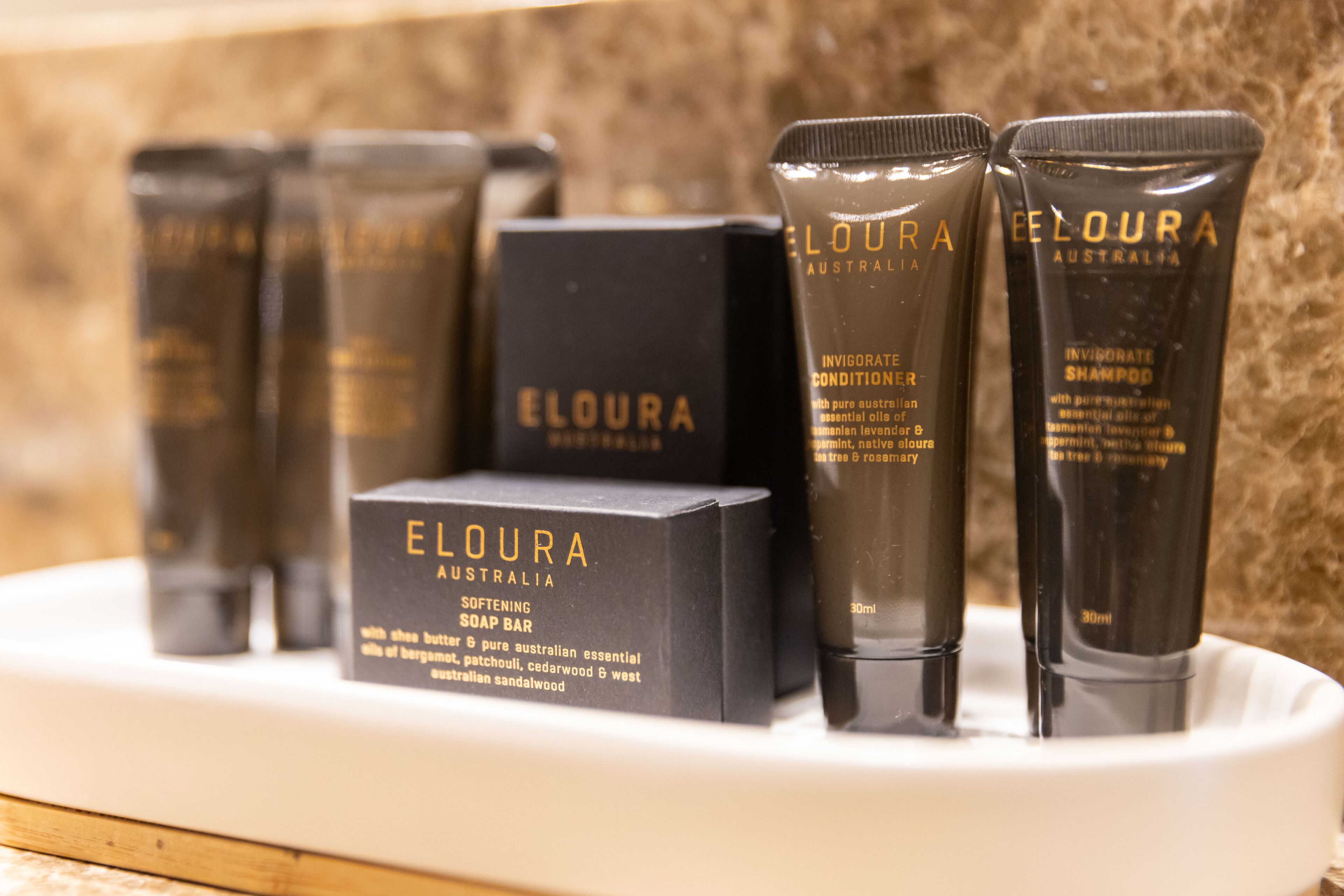 superior room, accessible (spa) | bathroom | shower, free toiletries, hair dryer, towels