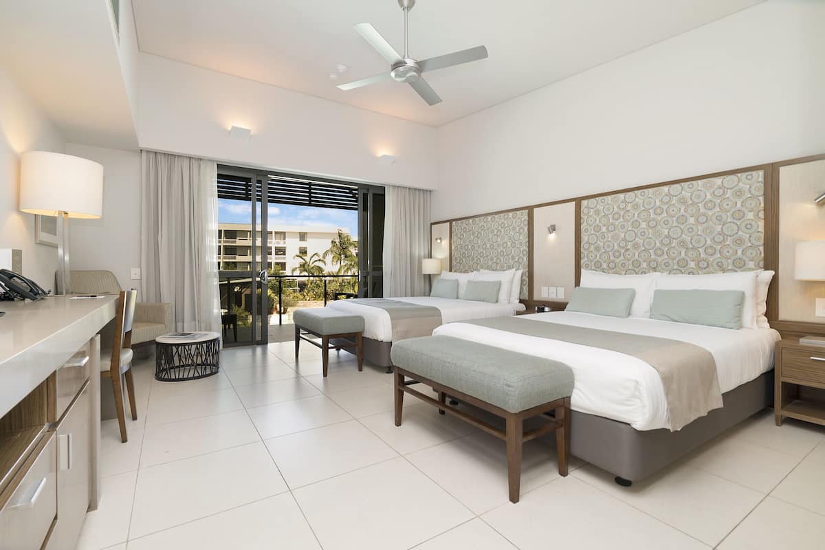 in-room safe, iron/ironing board, free wifi, bed sheets