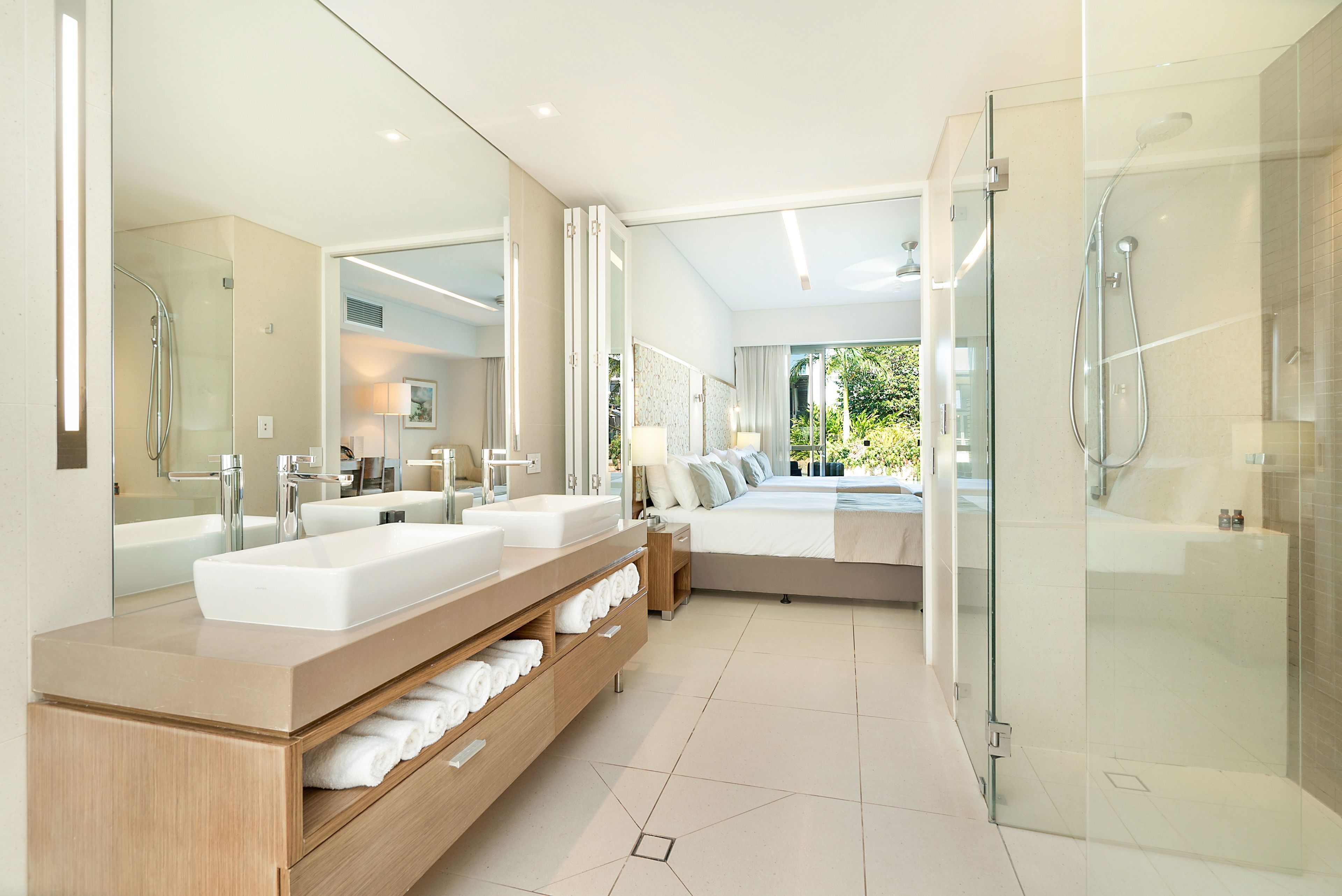 Superior Lagoon Twin Room (Lagoon Pool Swimout | Bathroom