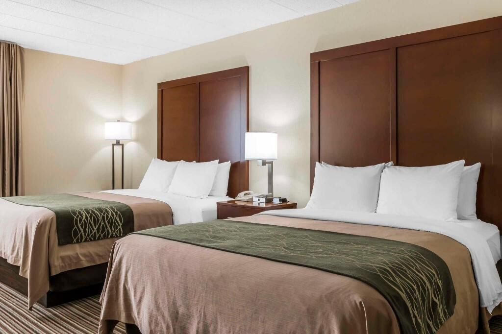 In-room safe, iron/ironing board, free WiFi, bed sheets