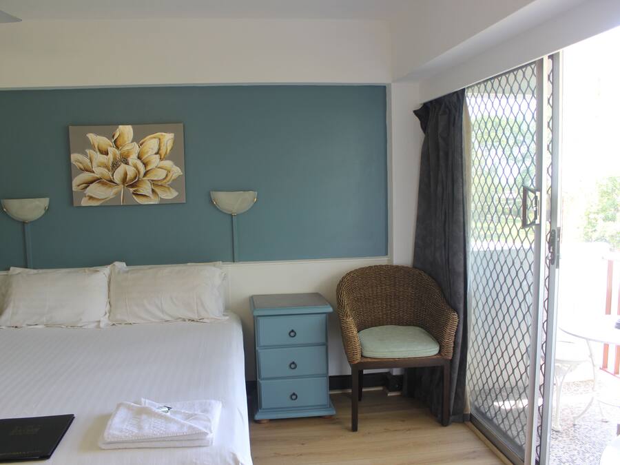 Blackout curtains, iron/ironing board, free WiFi, bed sheets