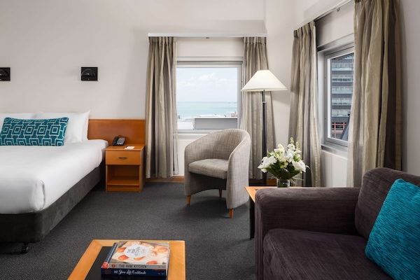 Premium Room | Premium bedding, in-room safe, desk, blackout curtains