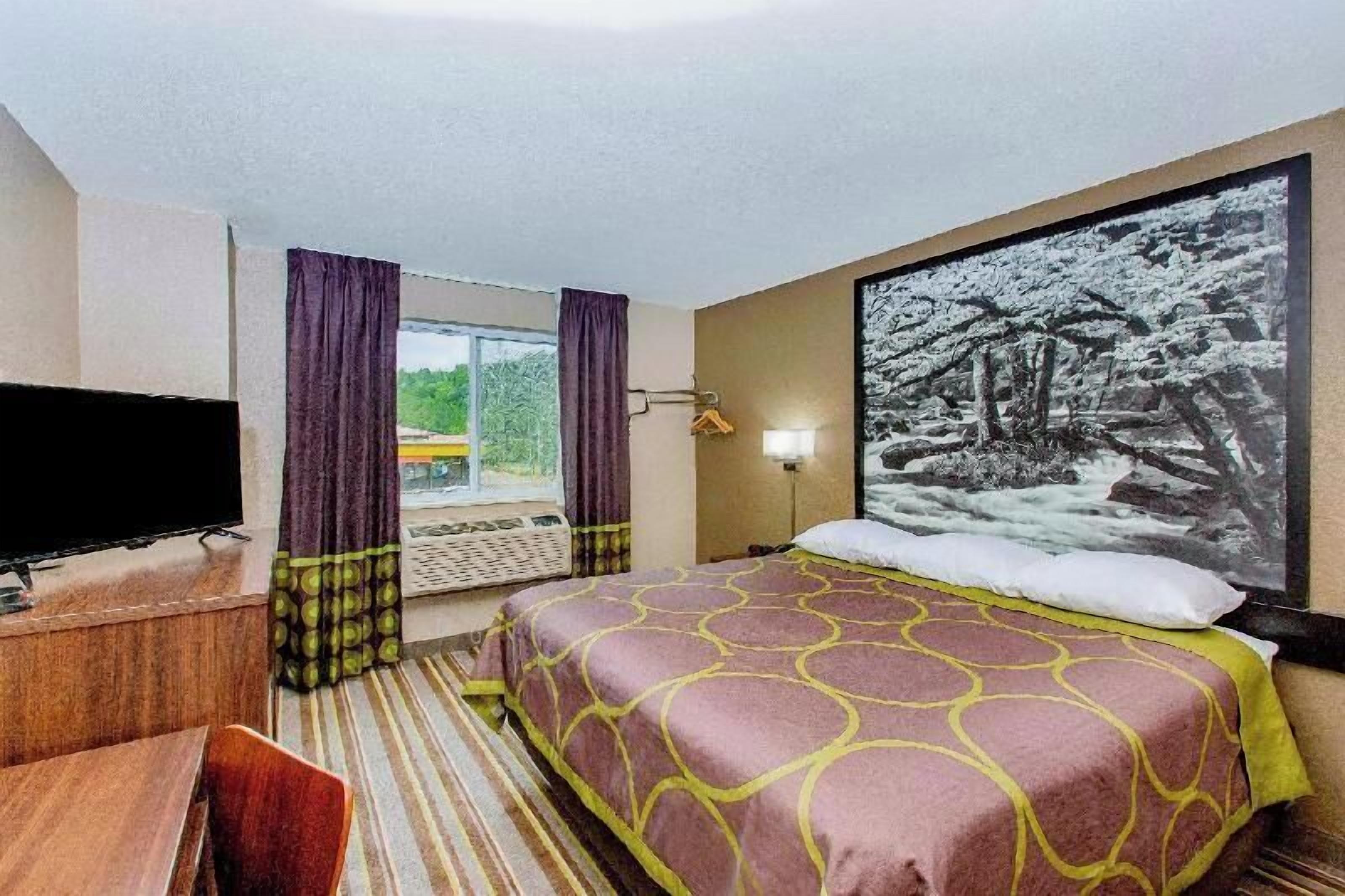 Desk, laptop workspace, blackout drapes, free WiFi