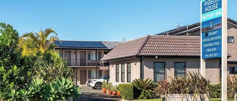 Facciata della struttura