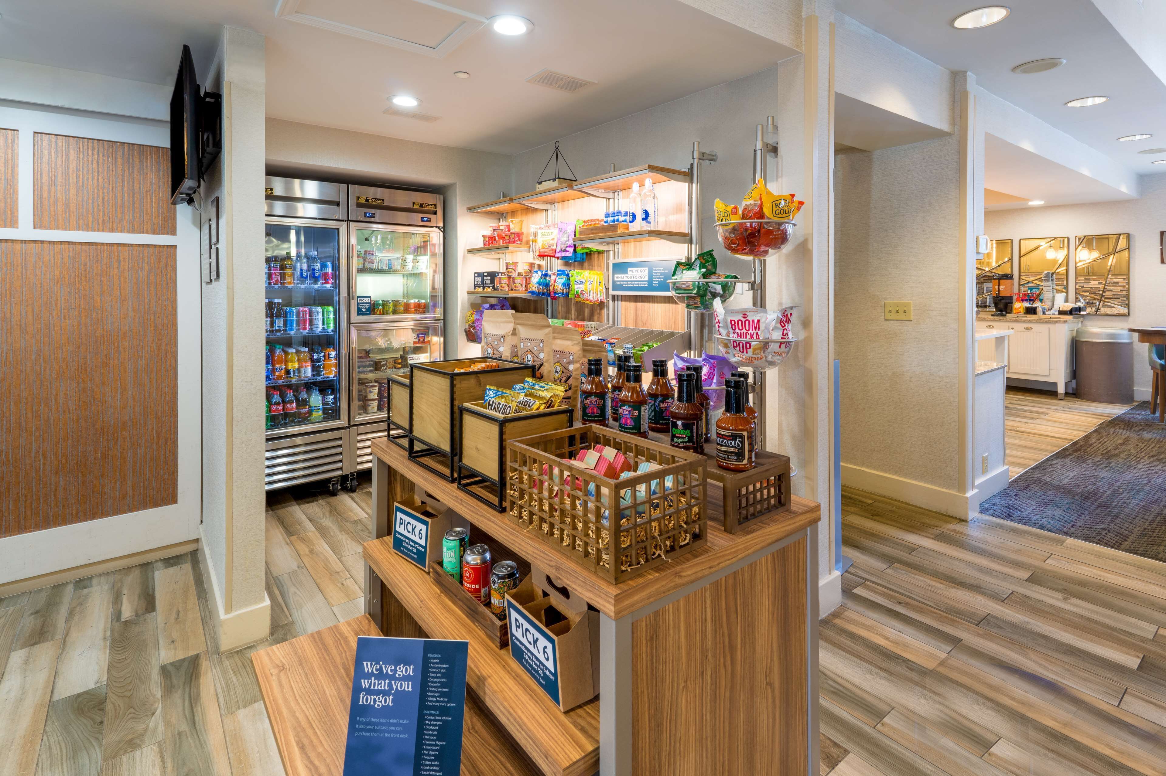 Snack bar