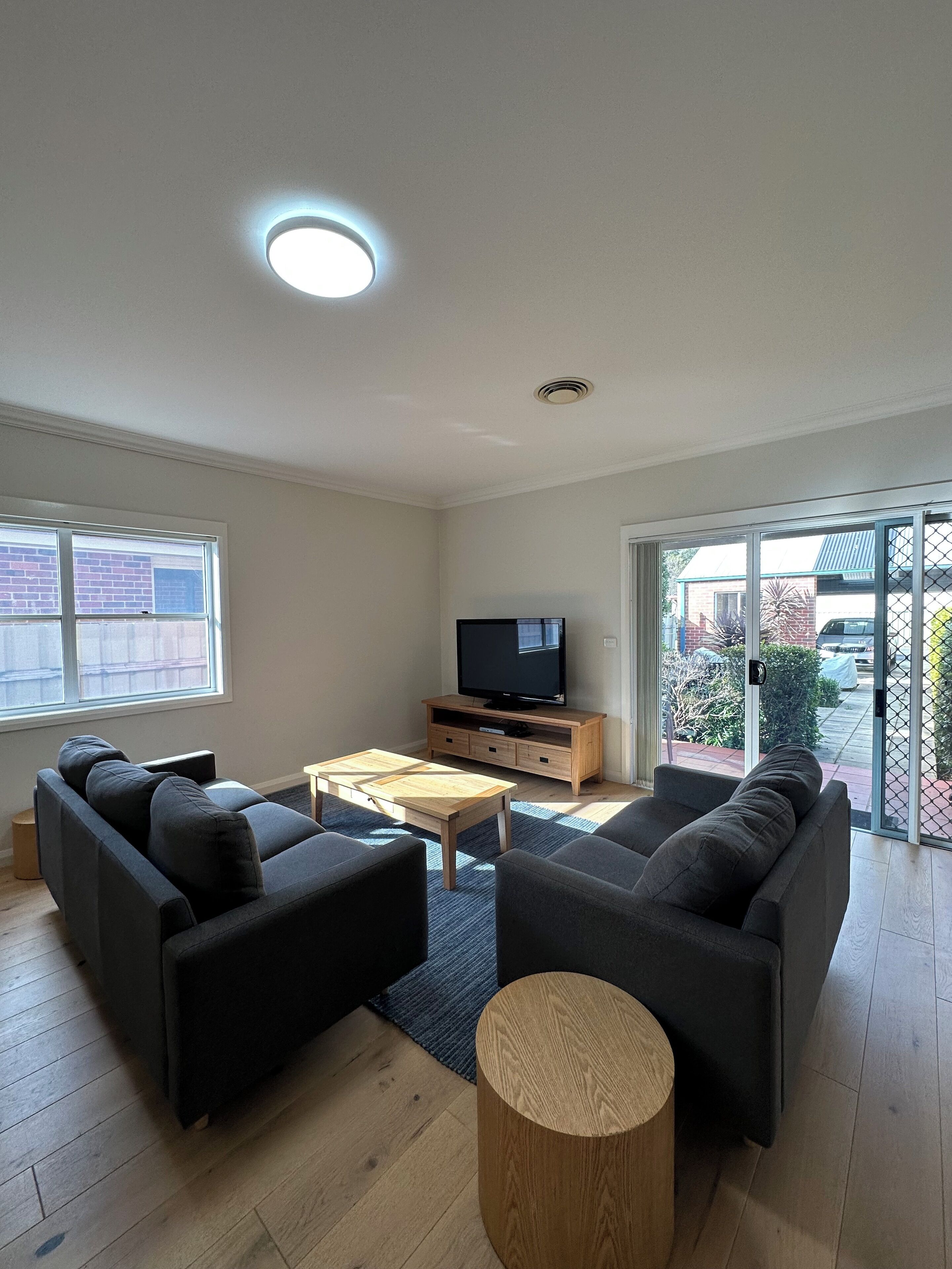 three bedroom apartment | living area
