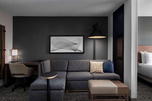 Egyptian cotton sheets, premium bedding, pillow-top beds, in-room safe