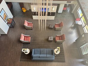 Sala de estar en el lobby