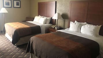 In-room safe, desk, laptop workspace, iron/ironing board