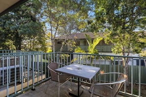 Familienzimmer, 1 Schlafzimmer | Terrasse/Patio