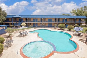 Seasonal outdoor pool