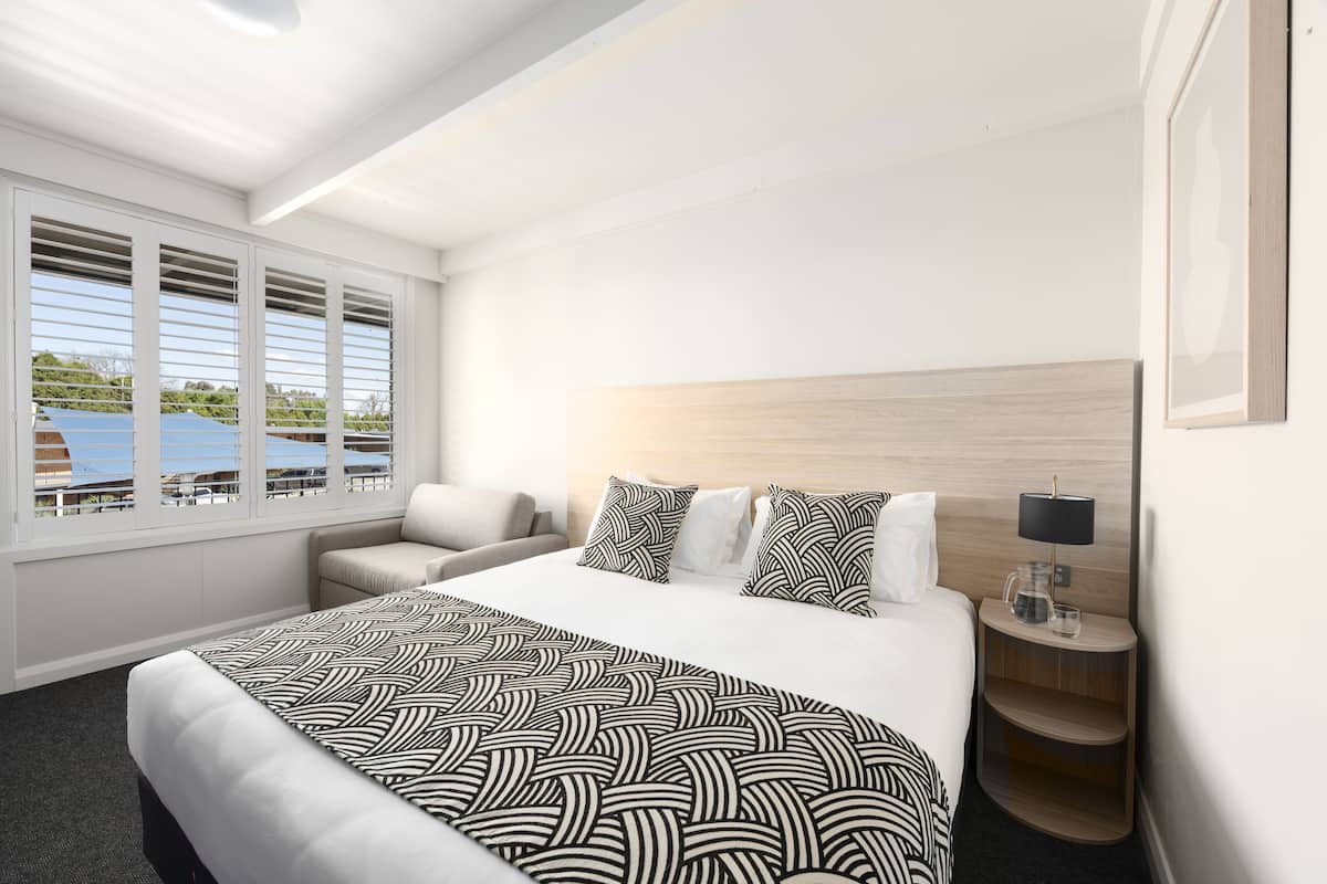 Superior King Room (newly refurbished)