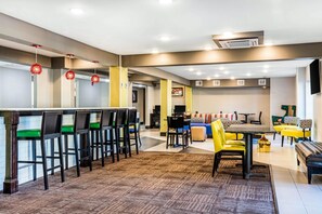 Lobby - Comfort Inn Memphis Airport West (Memphis)