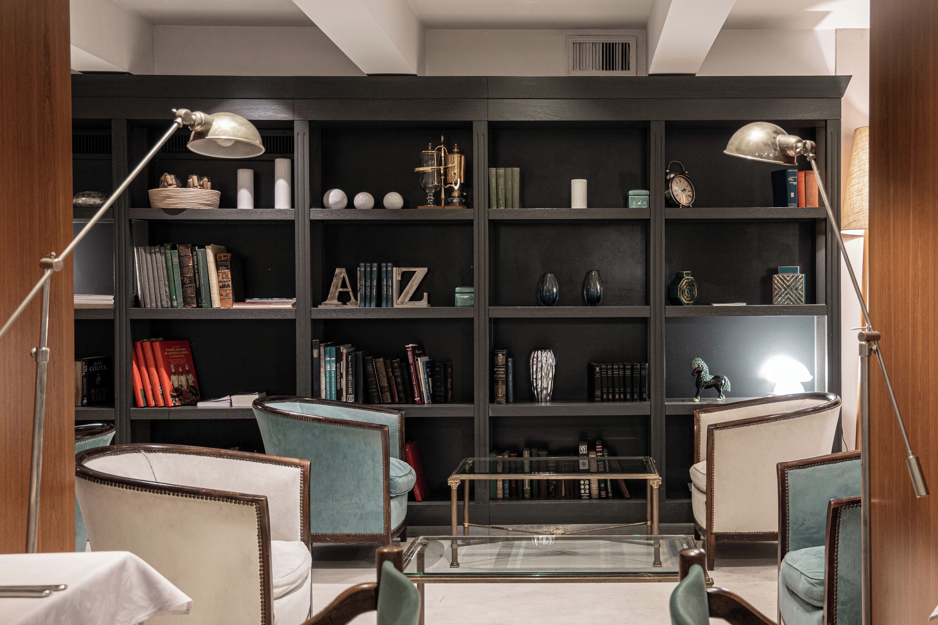 32-inch lcd tv with cable channels