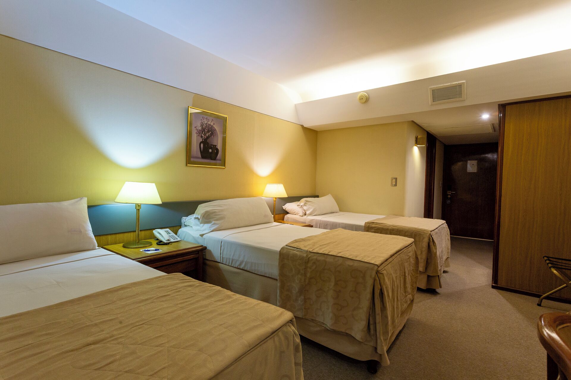 Photo - Conte Hotel
