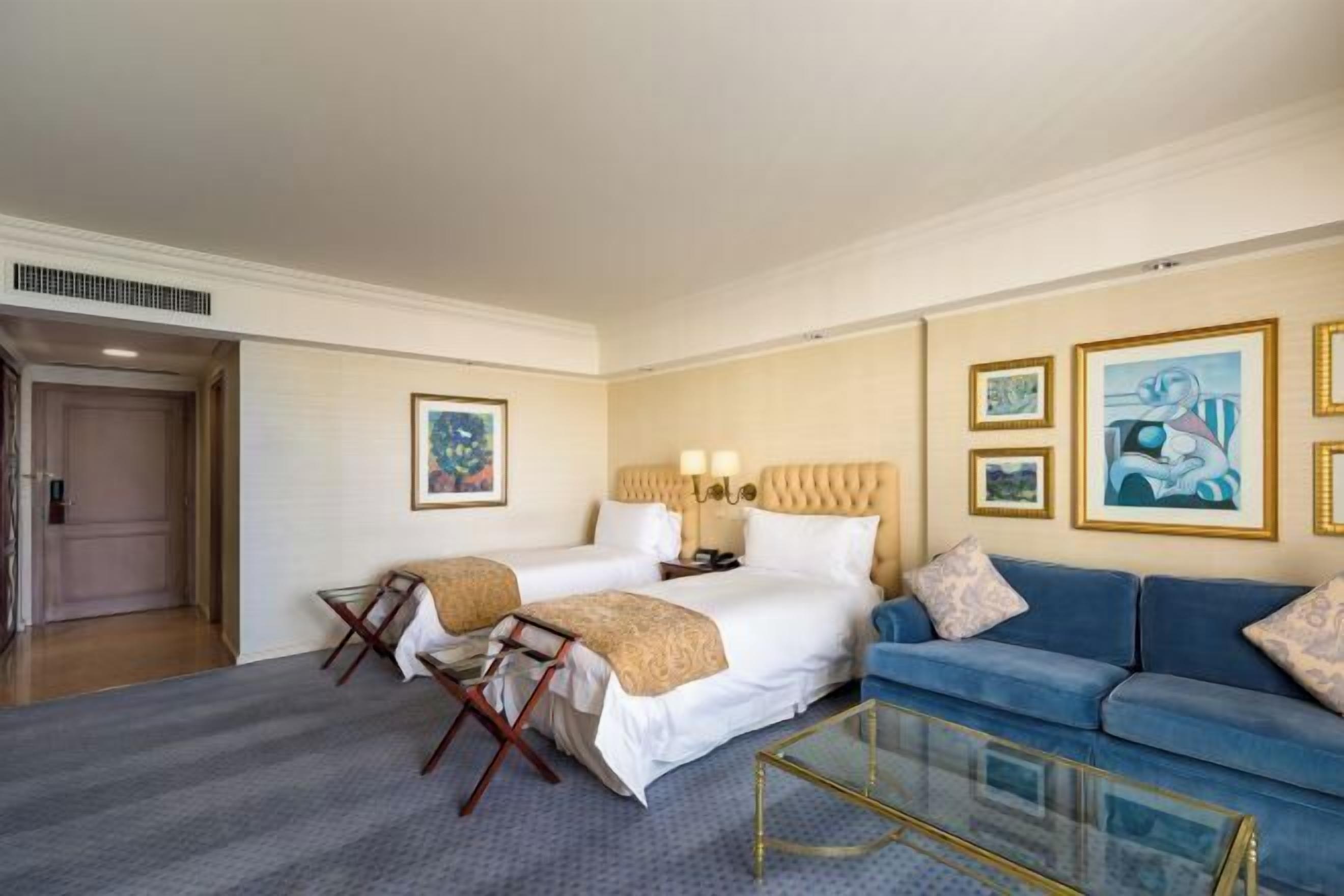 Hochwertige Bettwaren, Select-Comfort-Betten, Minibar, Zimmersafe