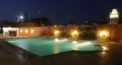 Interplaza Hotel