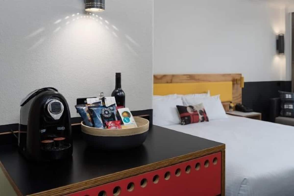 Minibar, desk, laptop workspace, soundproofing