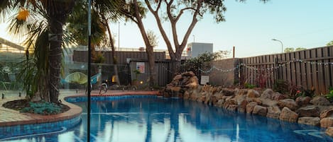 Piscine extérieure