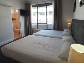 Superior Room A | Individually furnished, desk, iron/ironing board, free WiFi - The Savoy Double Bay Hotel (Double Bay)