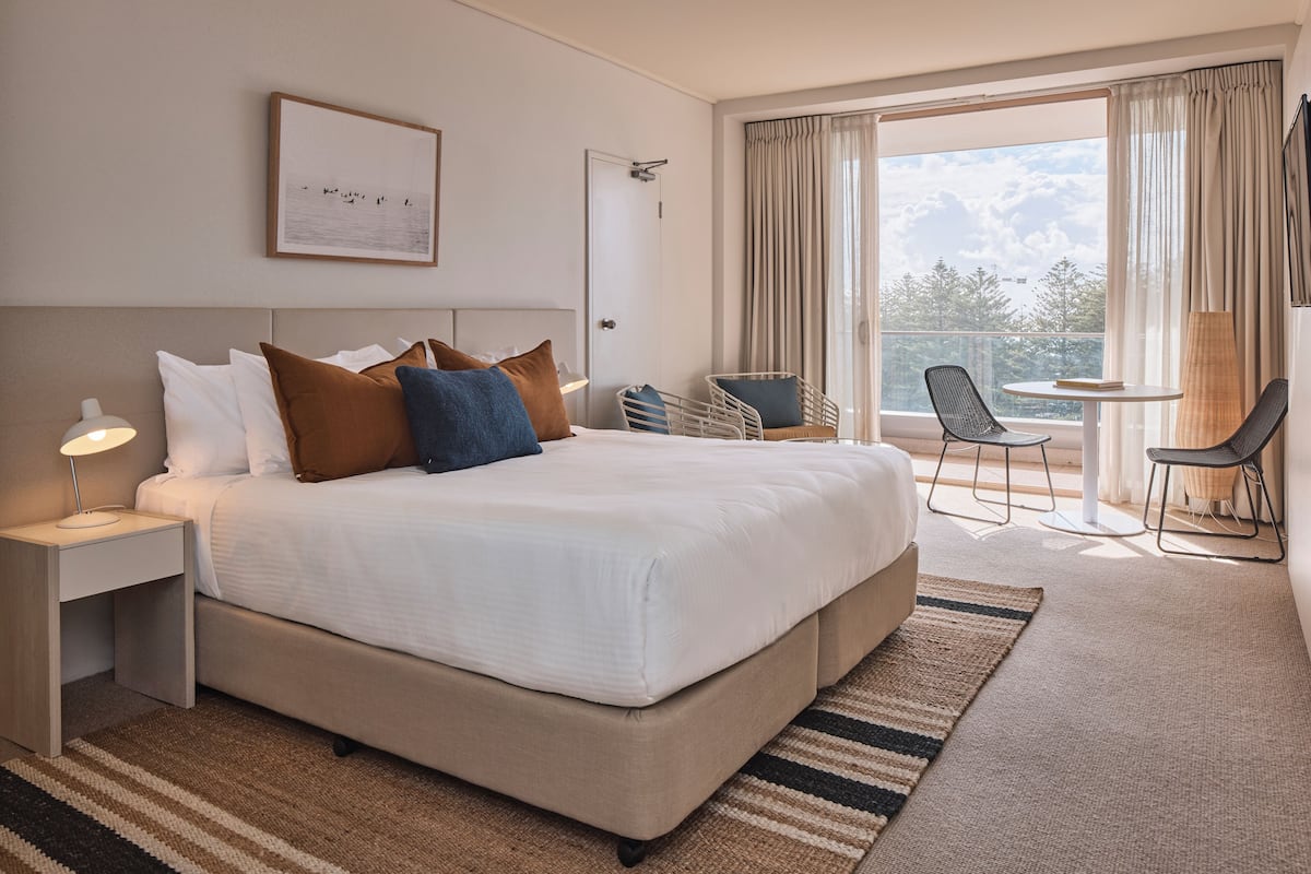 Ocean View Room | Egyptian cotton sheets, premium bedding, minibar, desk