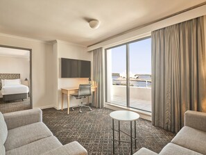 Room, 1 Bedroom, Balcony, Harbour View - Rendezvous Hotel Sydney The Rocks (The Rocks)