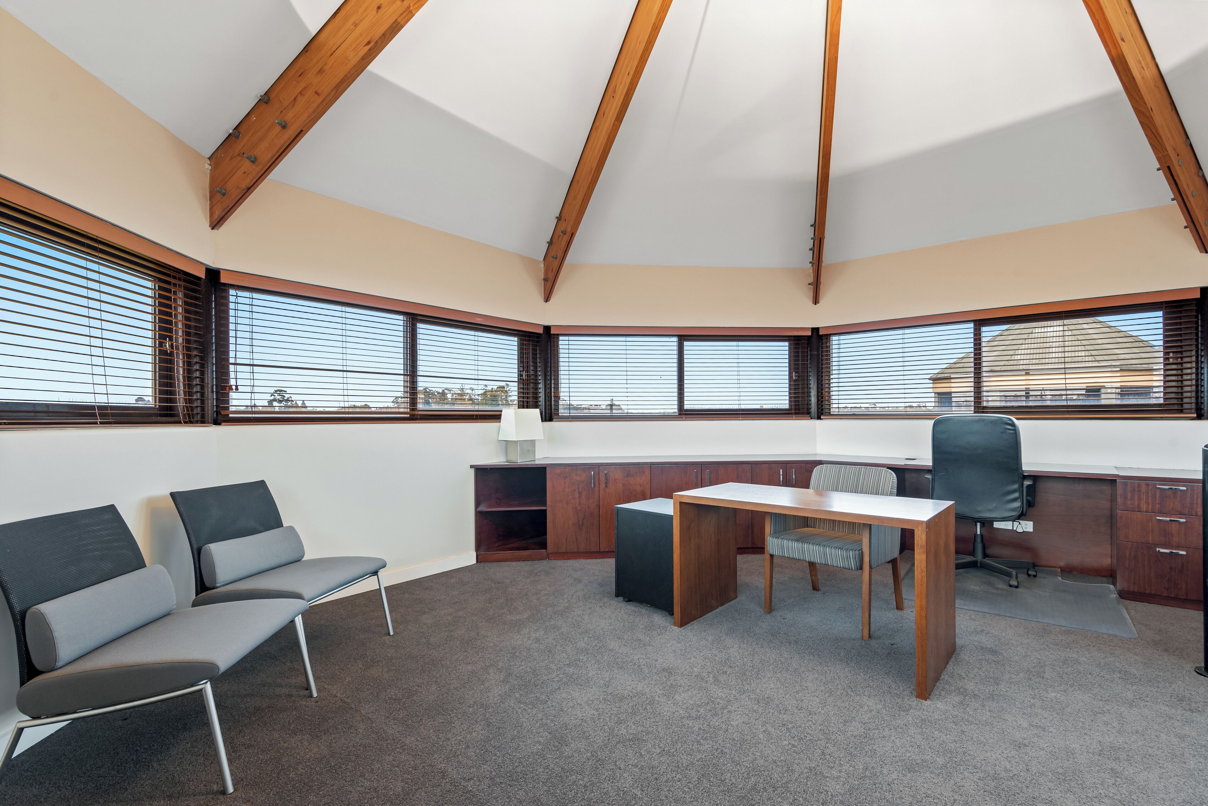 premium penthouse | living area | 40-inch lcd tv with satellite channels, tv, ipod dock