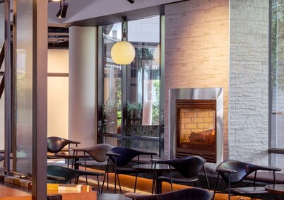 Amora Herencia Riverwalk Melbourne