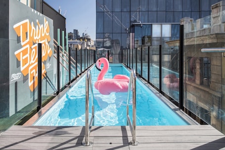 Outdoor pool, open 6:00 AM to 6:00 PM, sun loungers