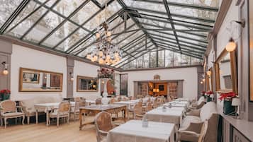 Daily buffet breakfast (EUR 35 per person)