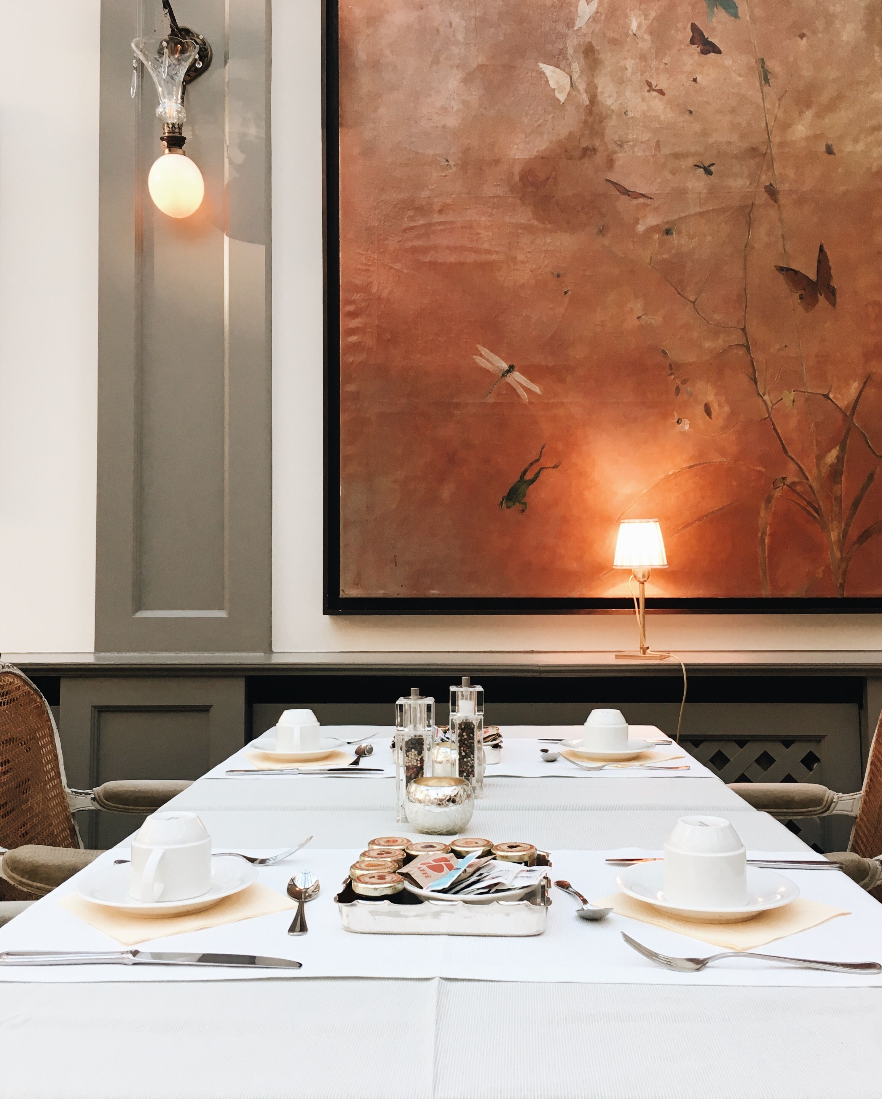 daily buffet breakfast (eur 35 per person)