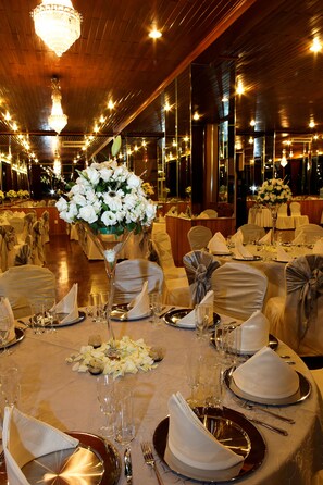 Banquet hall - Hotel Diplomat (Cochabamba)