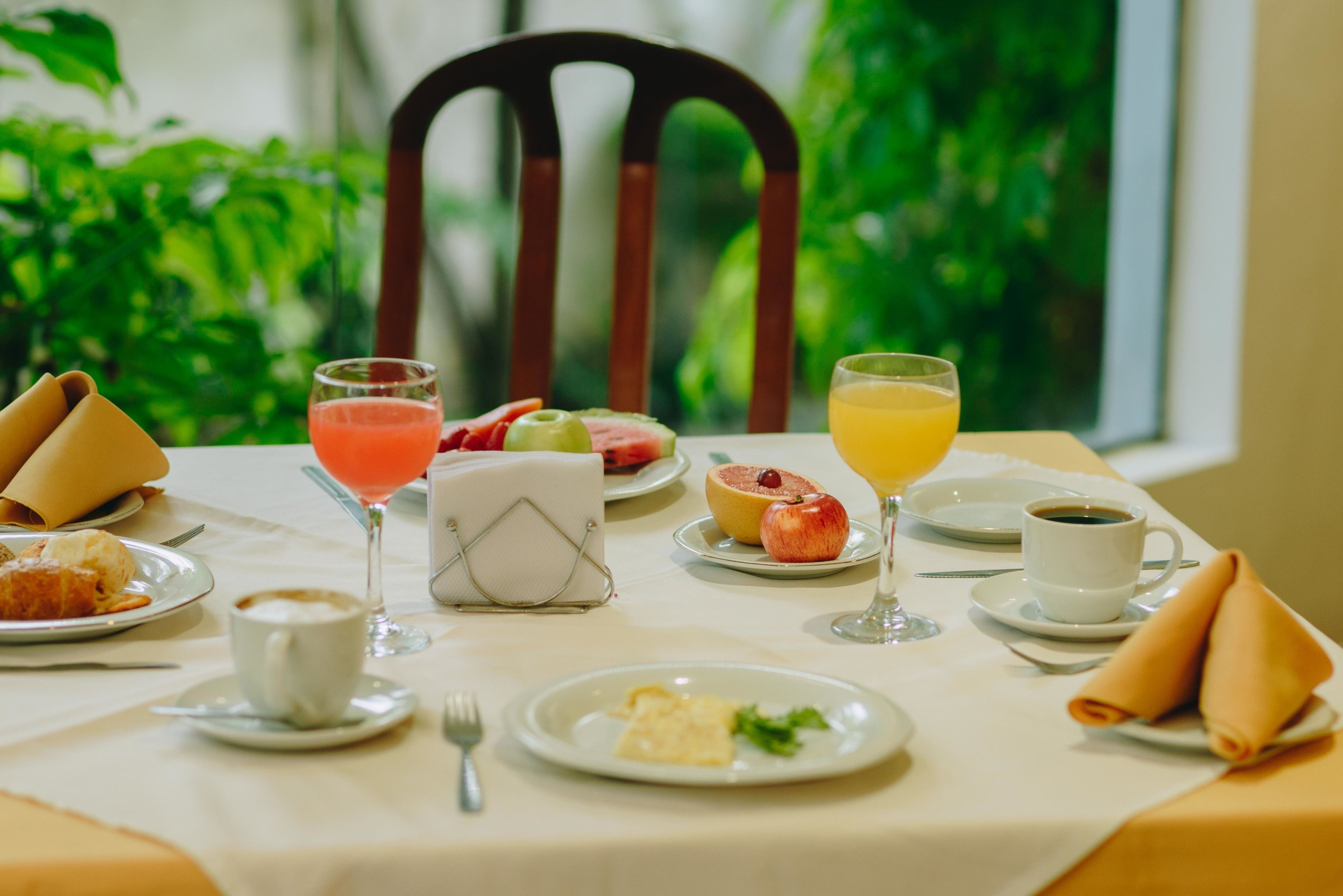 매일 풀 브렉퍼스트 무료 아침 식사 포함