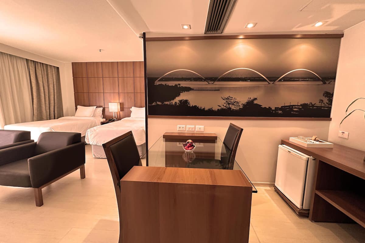 1 bedroom, minibar, in-room safe, desk