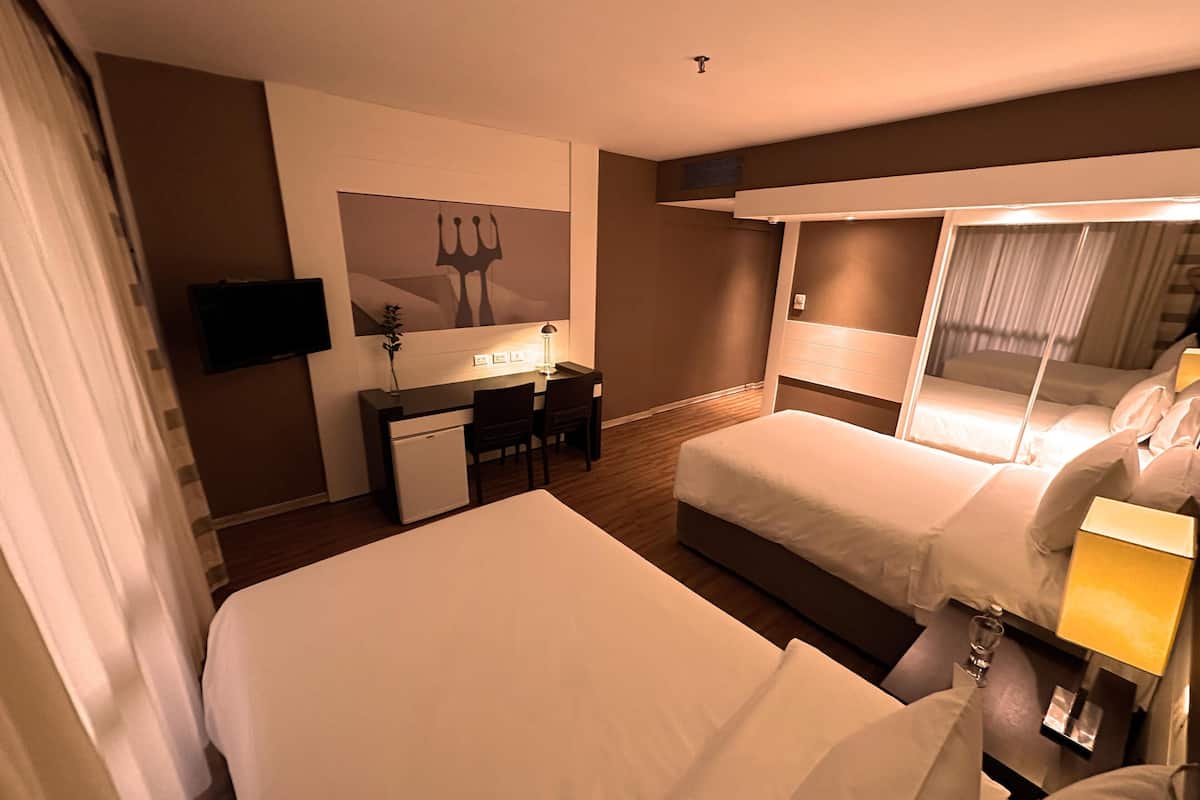 1 bedroom, minibar, in-room safe, desk