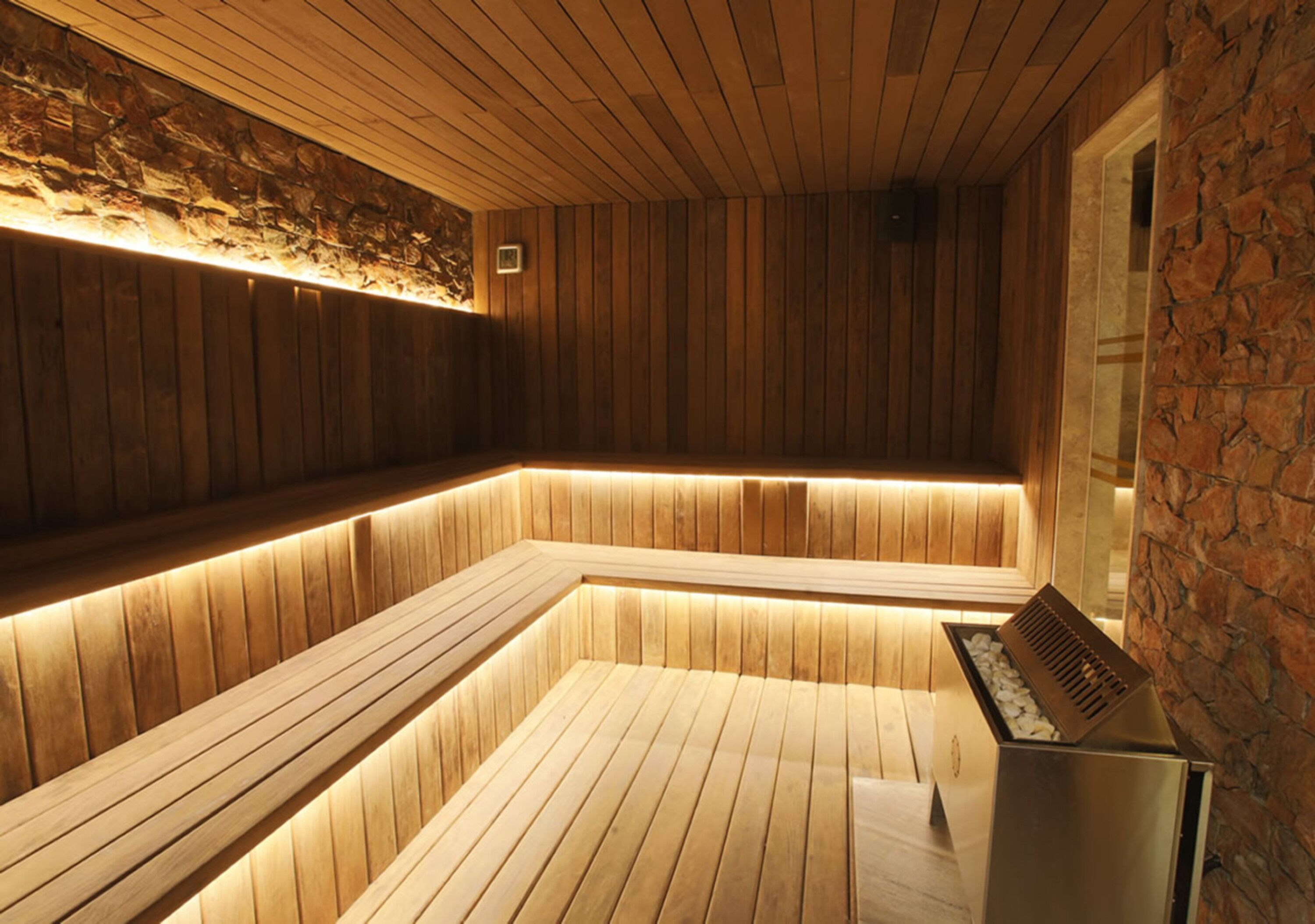 couples treatment room(s), body treatments, facials, massages